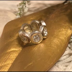 Silver Rhinestone Stretch Ring, Size 6 & Up⚜️